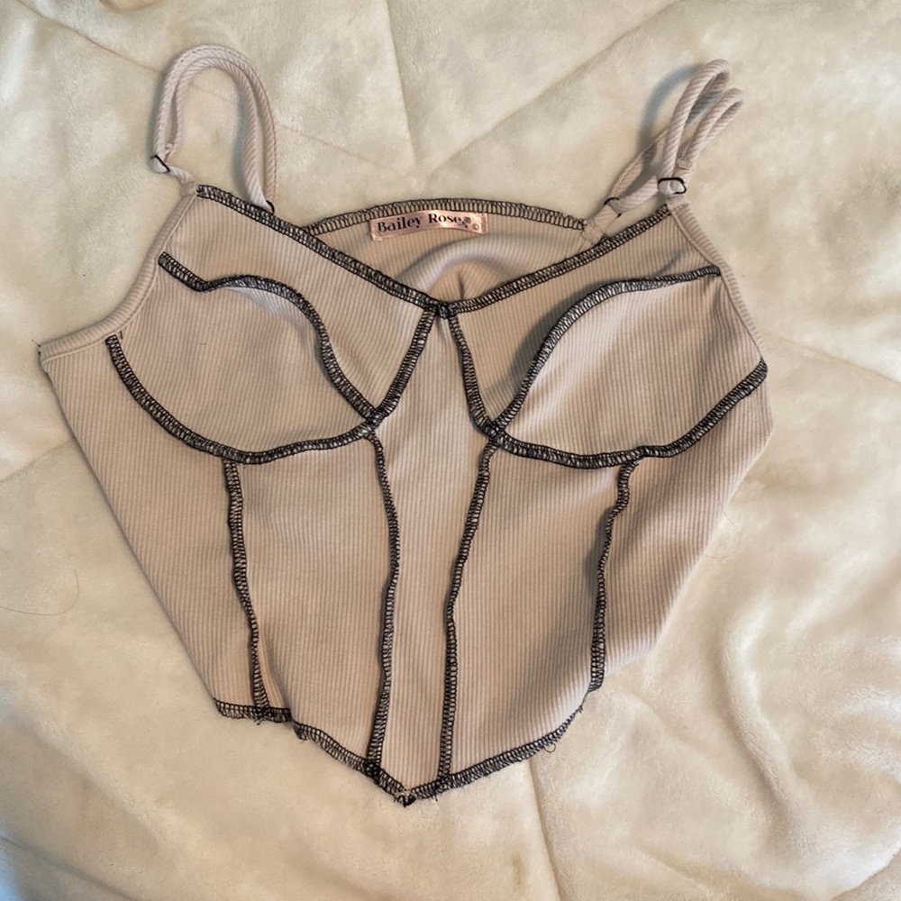 Crop top
